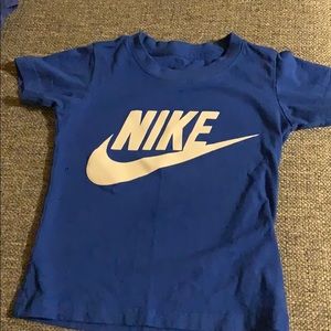 Nike T-shirt